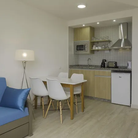 Coral Dreams Aparthotel