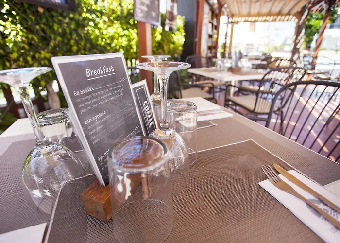 Coral Dreams 아파트호텔 3*