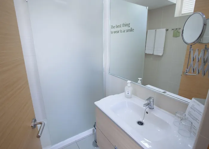 Coral Dreams 3* 아데제