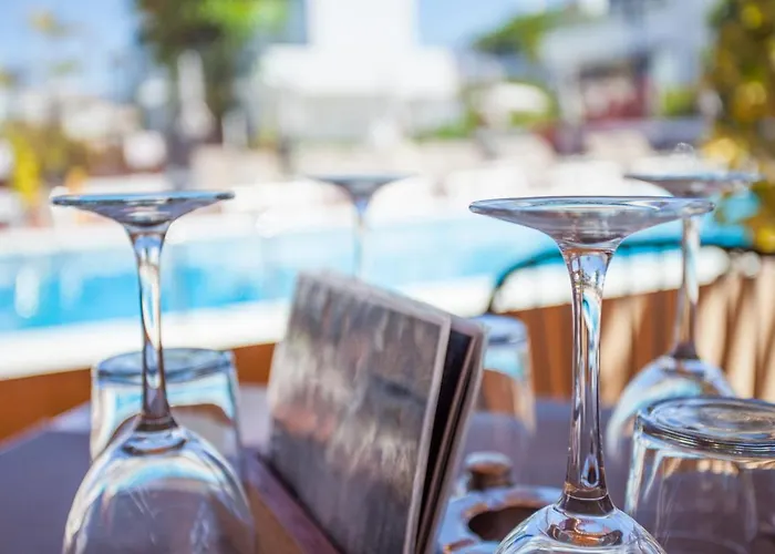 Coral Dreams 3* Адехе